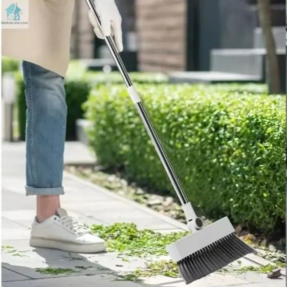balai pour nettoyage des sols dehors