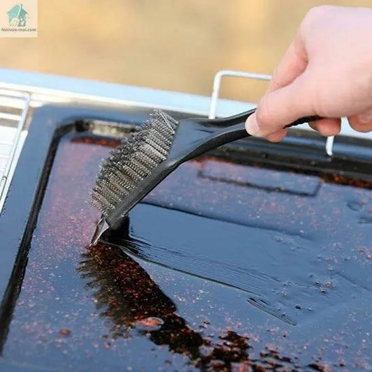 brosse métallique grattoir graisse